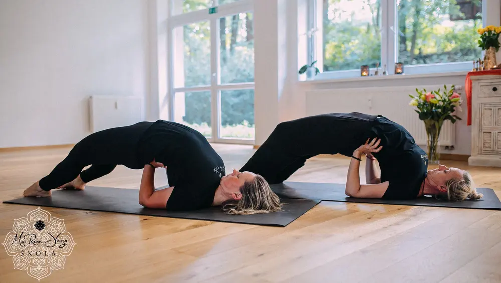 Ásana Setu Bandhasana